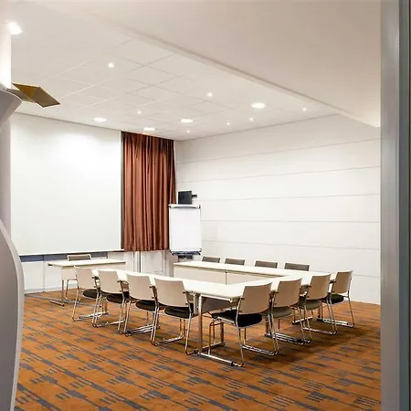 Hotel Novotel Centre Grand Place 4*