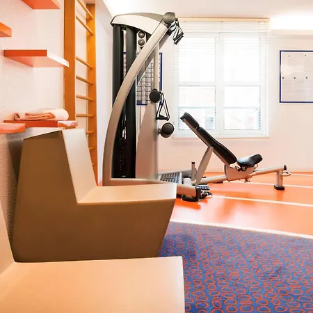 Novotel Centre Grand Place Hotel 4*