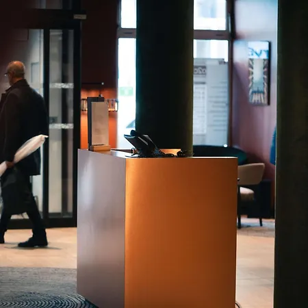 Novotel Centre Grand Place Hotel 4*