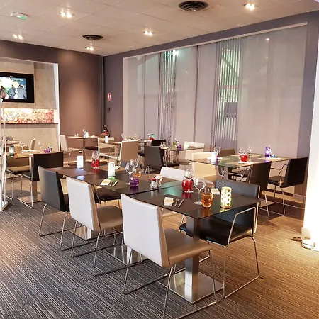 Novotel Centre Grand Place Лилль