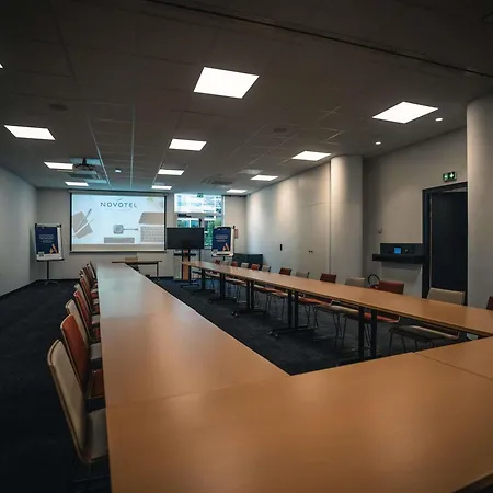 Novotel Centre Grand Place Hotel 4*