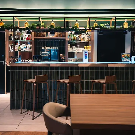 Novotel Centre Grand Place 4* Лилль