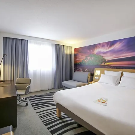 Novotel Centre Grand Place 4*
