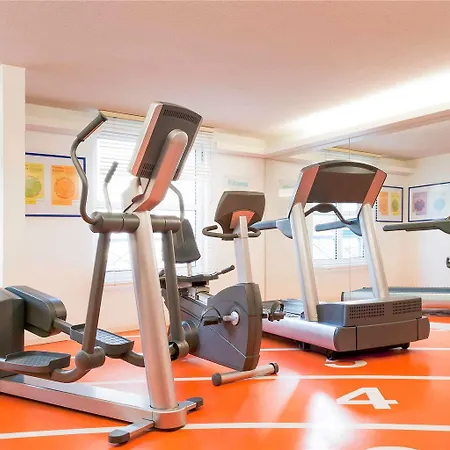 Novotel Centre Grand Place Hotel 4*