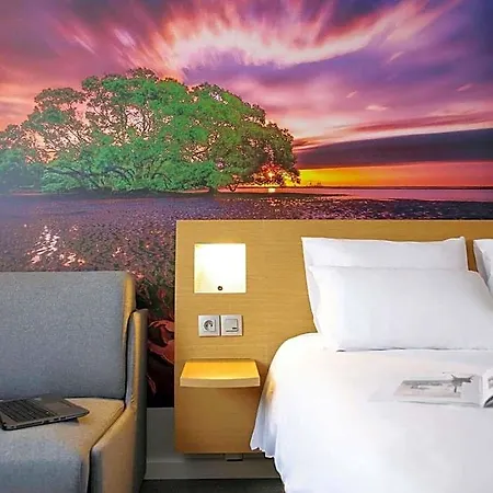 Hotel Novotel Centre Grand Place 4*