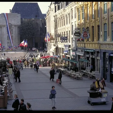 Novotel Centre Grand Place Лилль