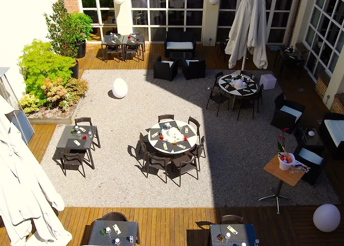 Novotel Centre Grand Place 4* Лилль