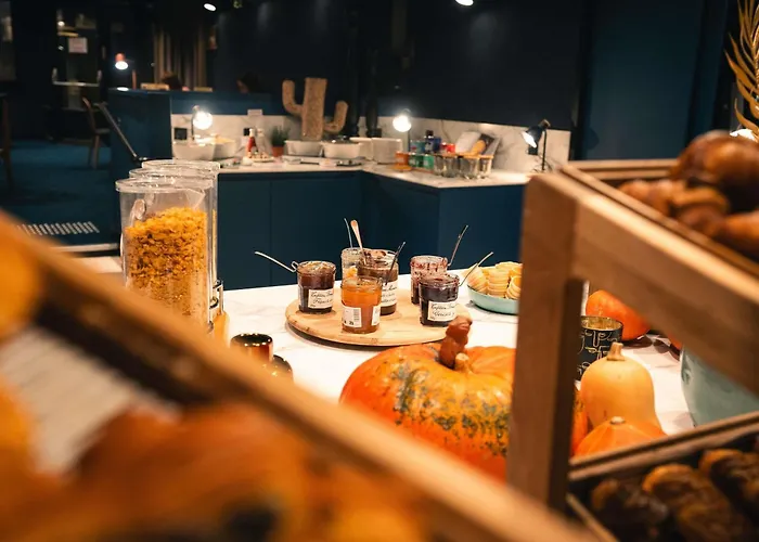 Novotel Centre Grand Place Hotel 4*