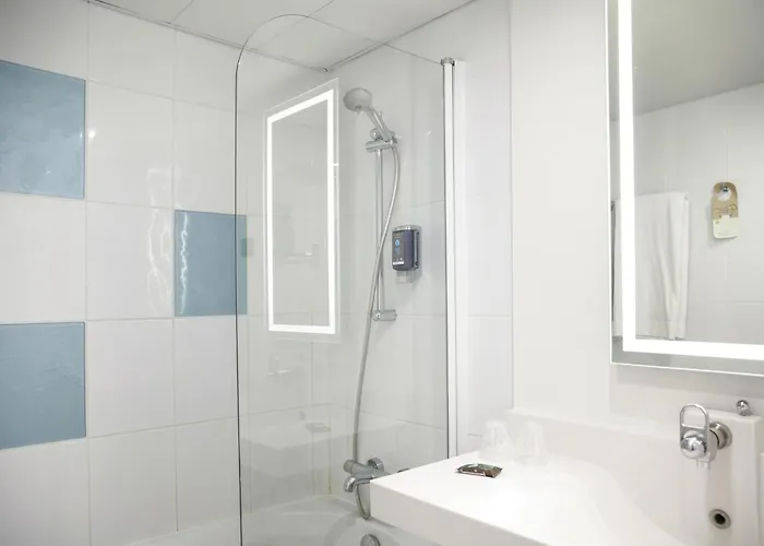 Novotel Centre Grand Place 4*