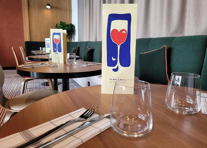 Отель Novotel Centre Grand Place Лилль