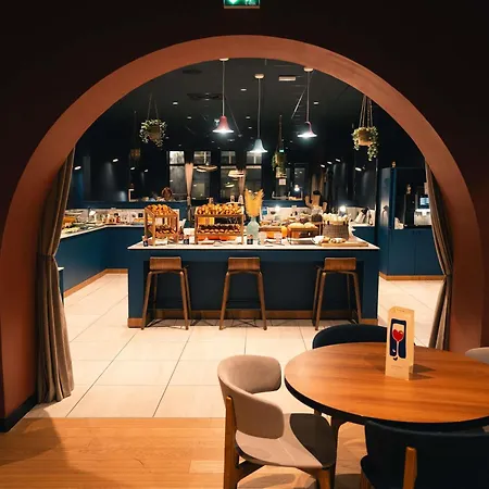 Novotel Centre Grand Place Hotel Lila