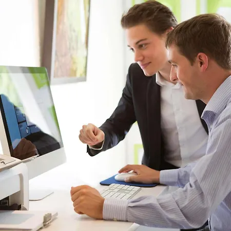 Novotel Centre Grand Place Hotel 4*