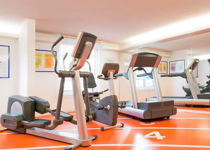 Novotel Centre Grand Place Hotel 4*